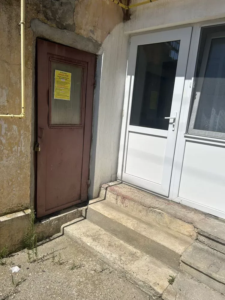 Vand apartament zona Cateasca